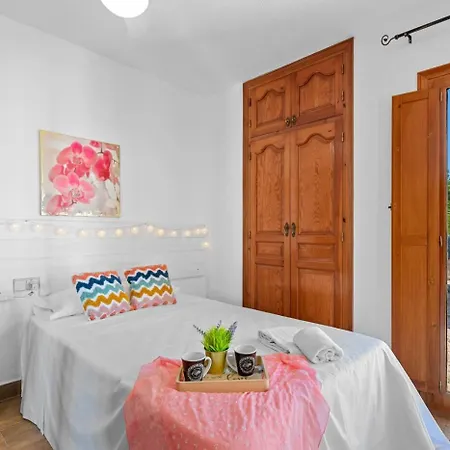 Rebeca - Plusholidays Villa